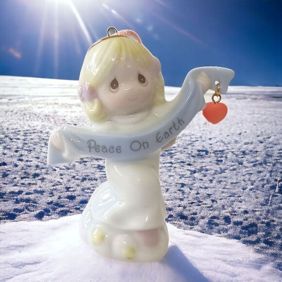 Avon Precious Moments Angel Ornament Peace on Earth Porcelain Christmas Vintage. - Picture 1 of 13